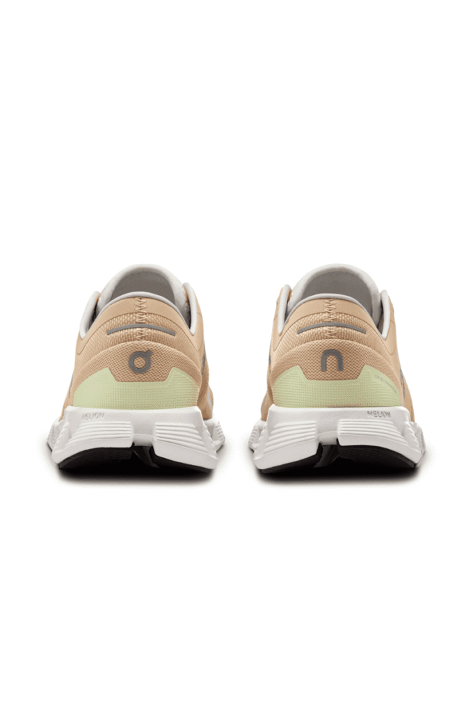 Cloud X 3 “Savannah Frost”