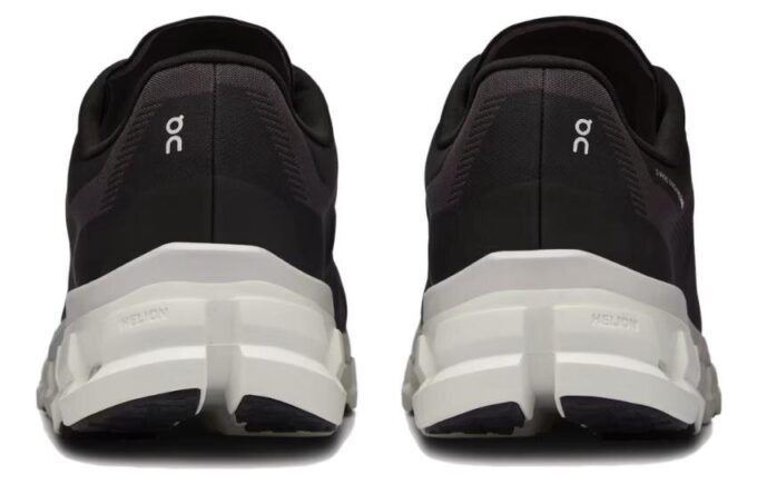 Cloudflow 4 “Black White”