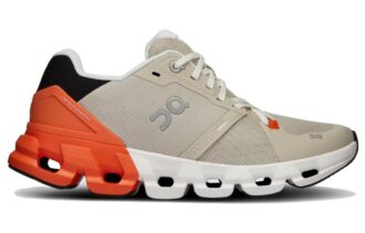 Cloudflyer 4 “Sand Flame”