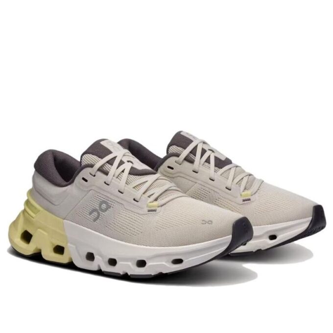 Cloudflyer 5 “Pearl Hay”