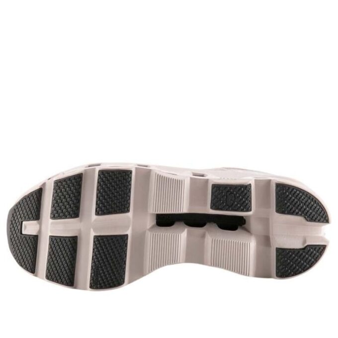 Cloudmonster “Cinder Fog”