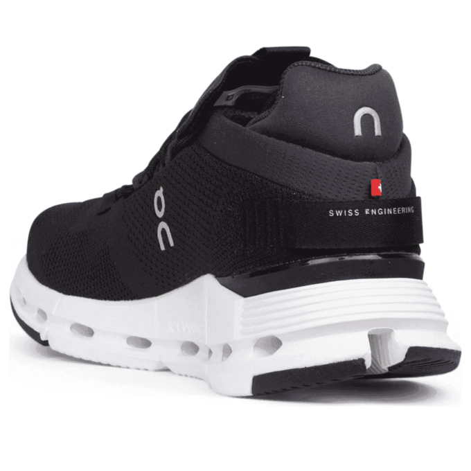 Cloudnova “Phantom White”