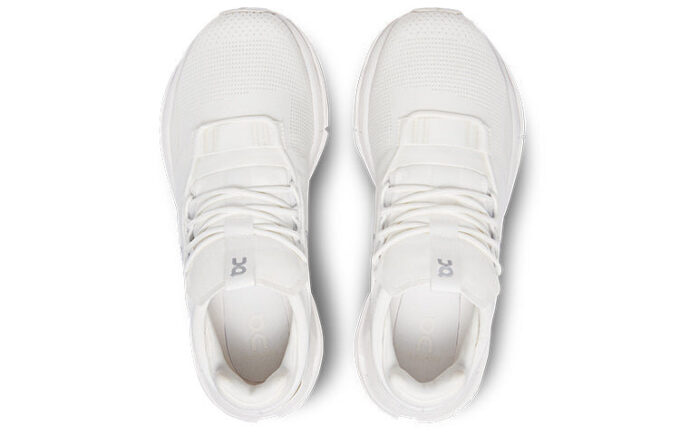 Cloudnova “Undyed White”