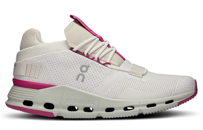 Cloudnova “Undyed White Carnation”