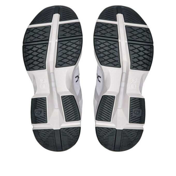 Cloudpulse “Wolf Black”