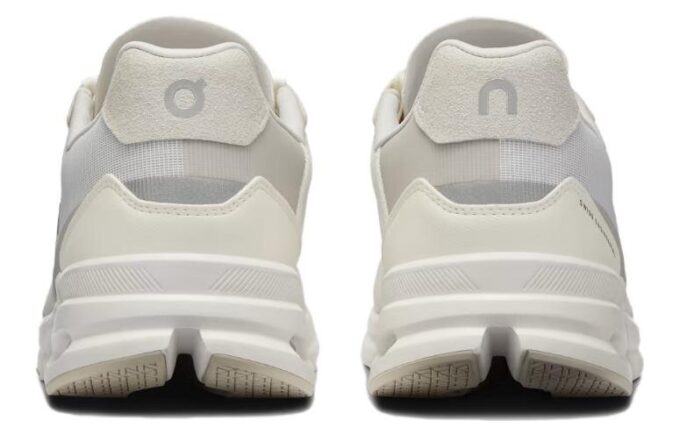 Cloudrift “Undyed White Frost”