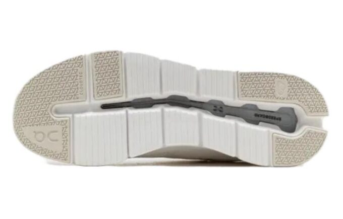 Cloudrift “Undyed White Frost”