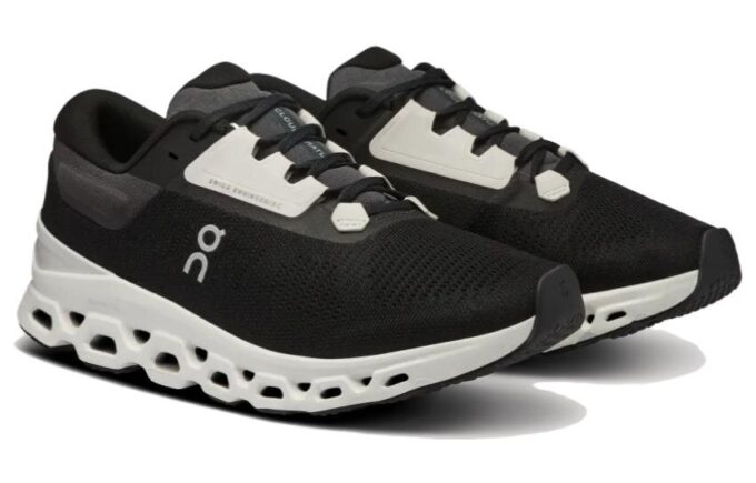 Cloudstratus 3 “Black White” Cloudstratus 3 “Black White”