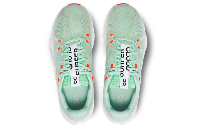 Cloudsurfer “Creek White”