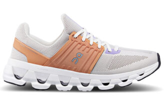 Cloudswift 3 Ad “Sandstone”