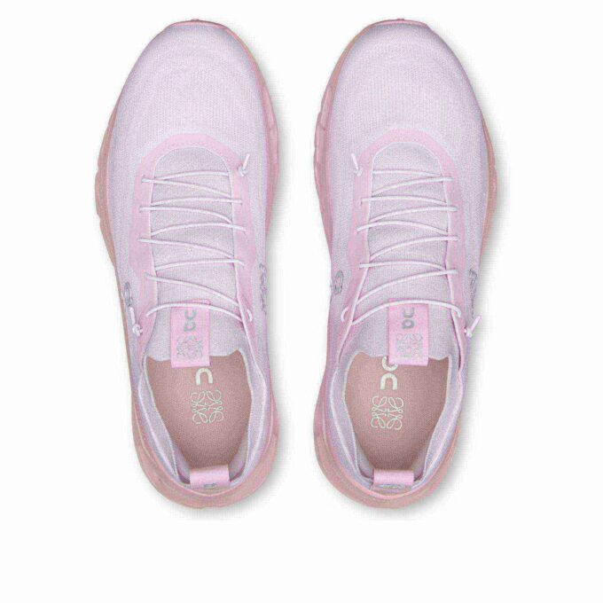 Cloudtilt “Pale Pink”