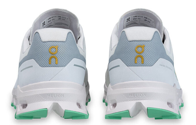 Cloudvista CN “Frost Parakeet”