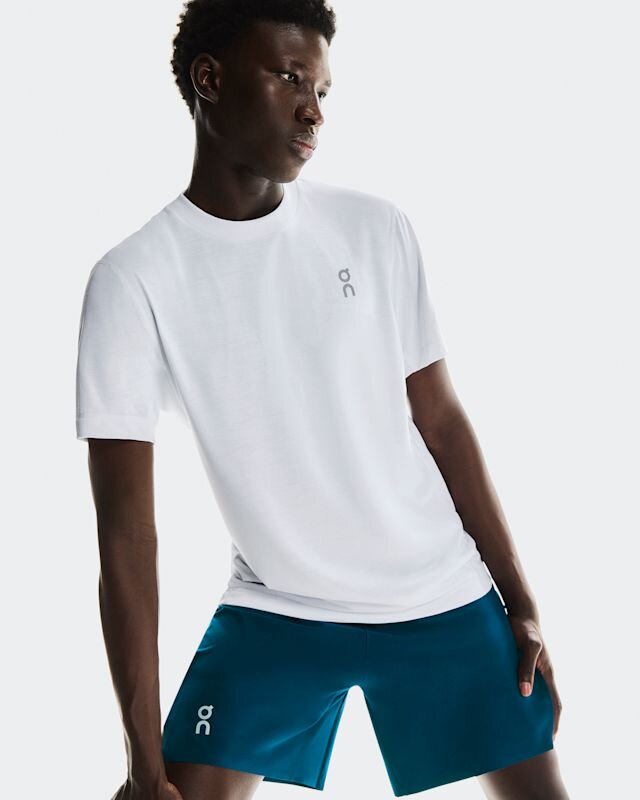 Men Train-T Graphic Men Train-T Graphic