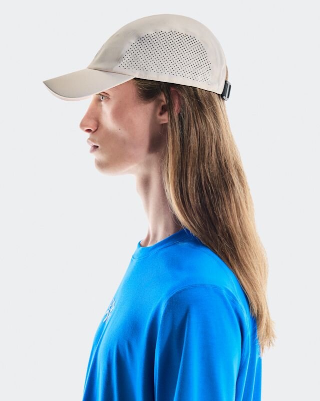 On Running Cap LOEWE On Running Cap LOEWE