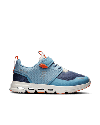 On Running Cloud Play