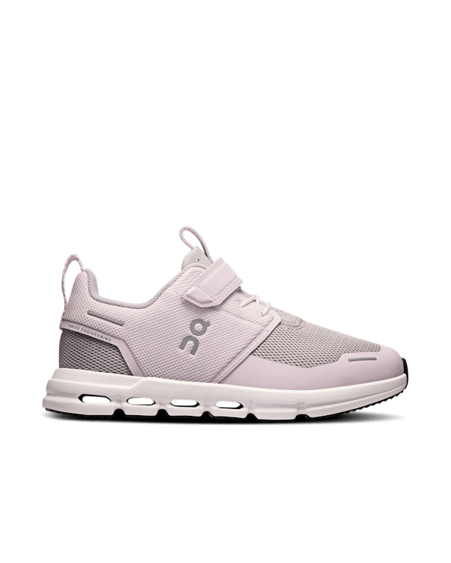 On Running Cloud Play On Running Cloud Play