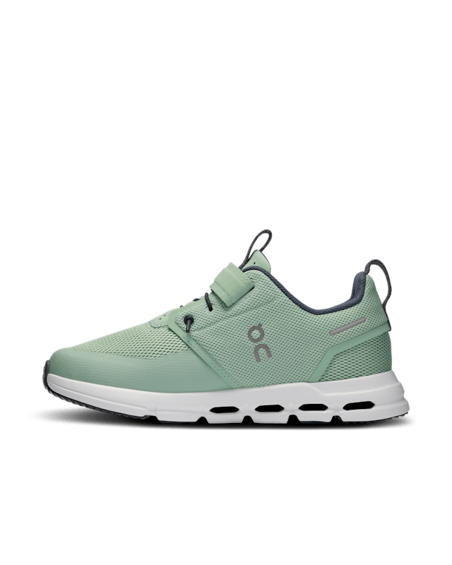 On Running Cloud Play On Running Cloud Play