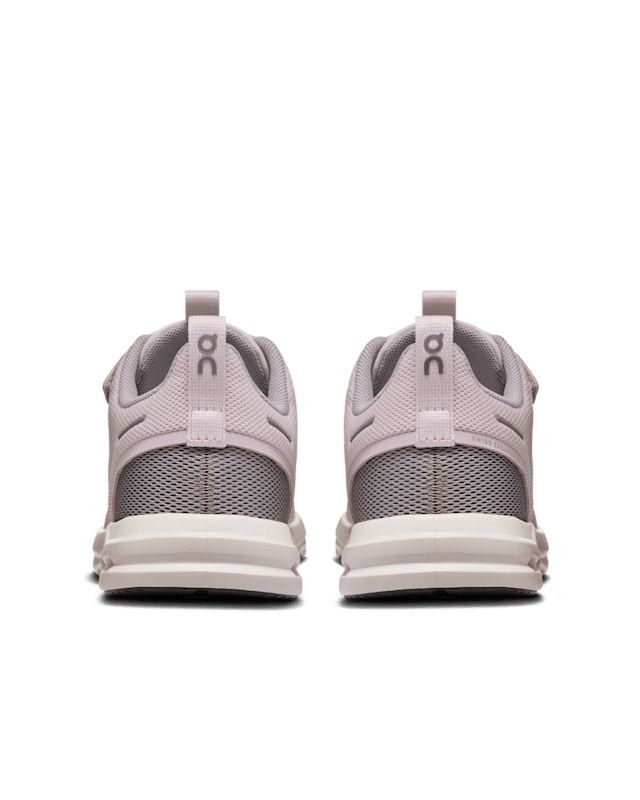 On Running Cloud Play On Running Cloud Play