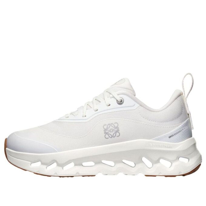 On Running x LOEWE Cloudtilt 2 “All White” On Running x LOEWE Cloudtilt 2 “All White”