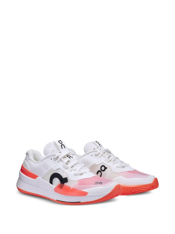 The Roger Pro 2 Clay “White Flame” The Roger Pro 2 Clay “White Flame”