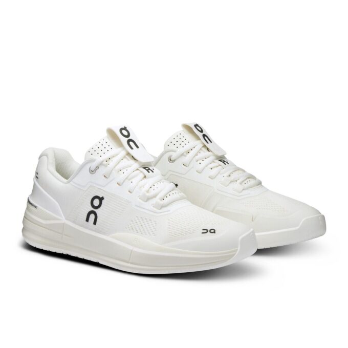 The Roger Pro “Undyed White Black”