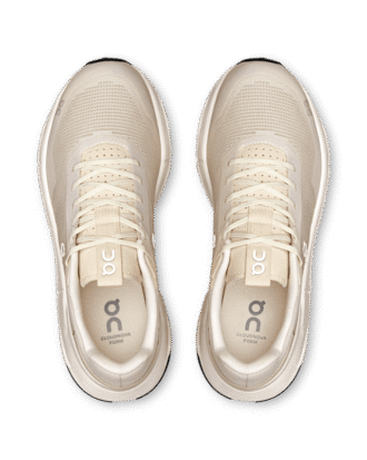 Women Cloudnova Form 2 TT