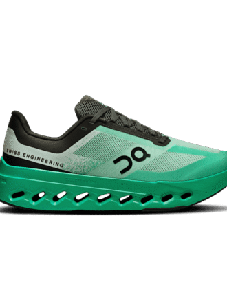 Women Cloudsurfer Next