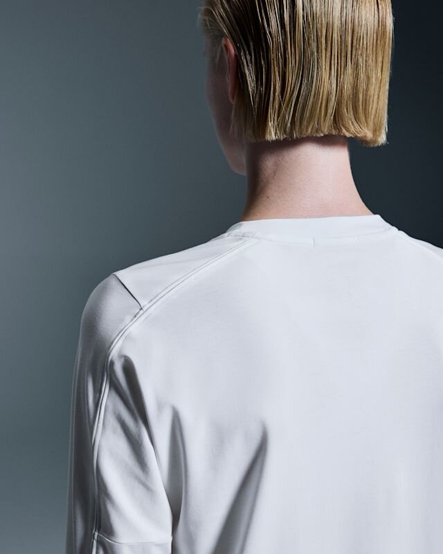 Women Focus Long-T Women Focus Long-T