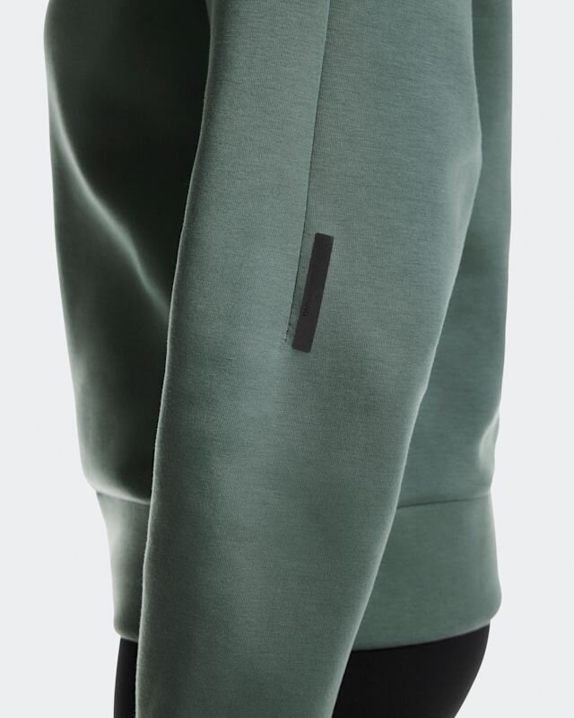 Women Focus Tech Crew Women Focus Tech Crew