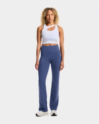 Women Studio Tights Flared