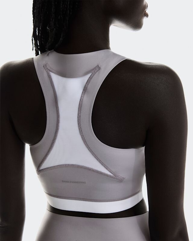 Women Train 2-in-1 Crop Women Train 2-in-1 Crop