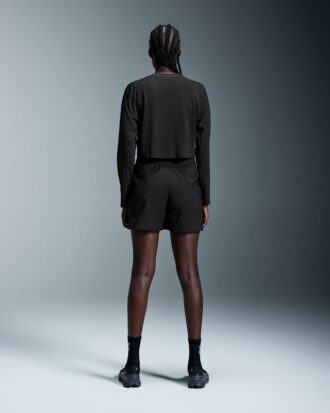 Women Train Long-T Crop